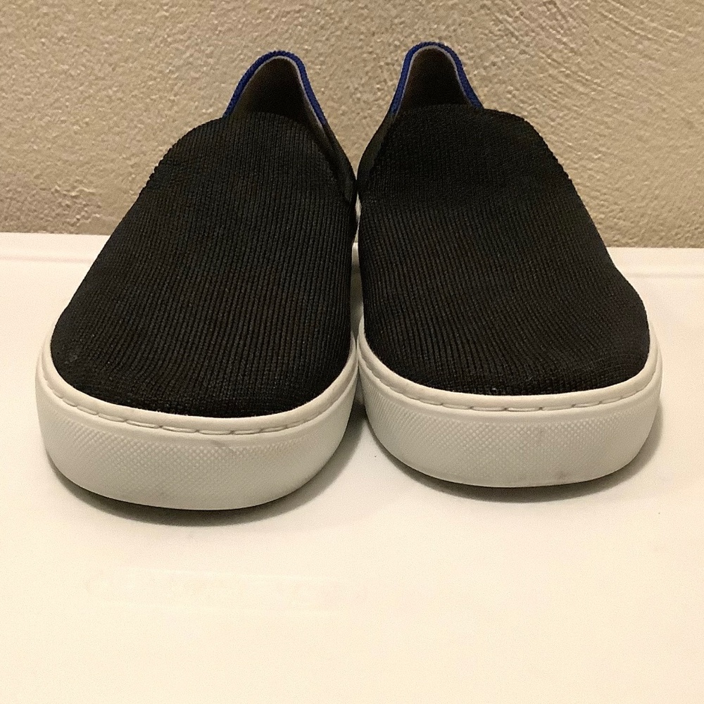 ROTHY’S| Black Slip on Sneaker Sz 8 Casual Comfort - Picture 3 of 11